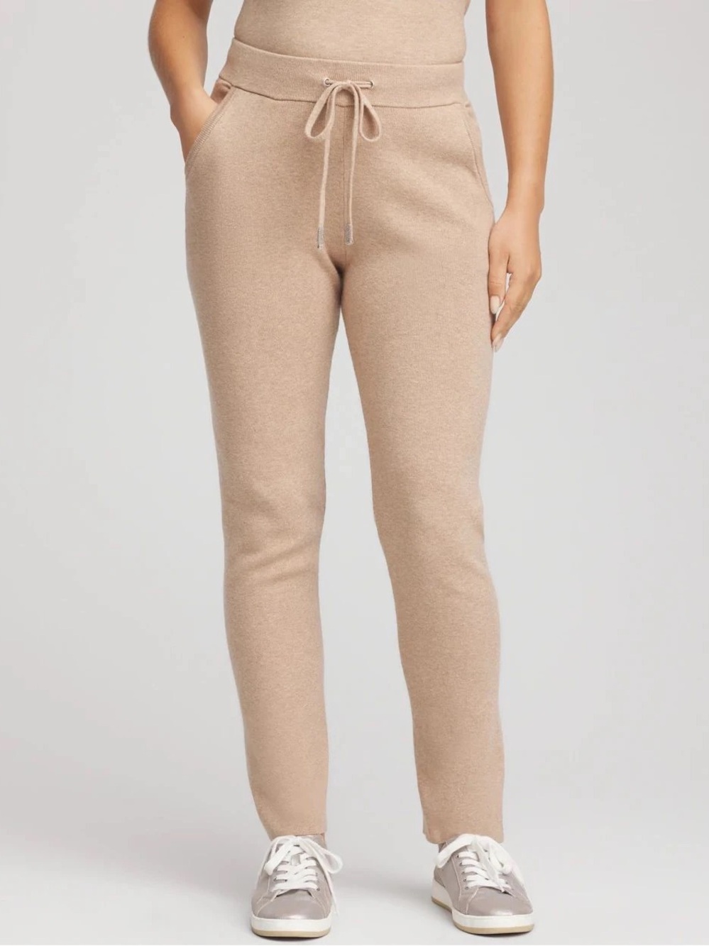 NWT Chicos Zenergy Luxe Tapered Ankle Pants Size 1R or medium